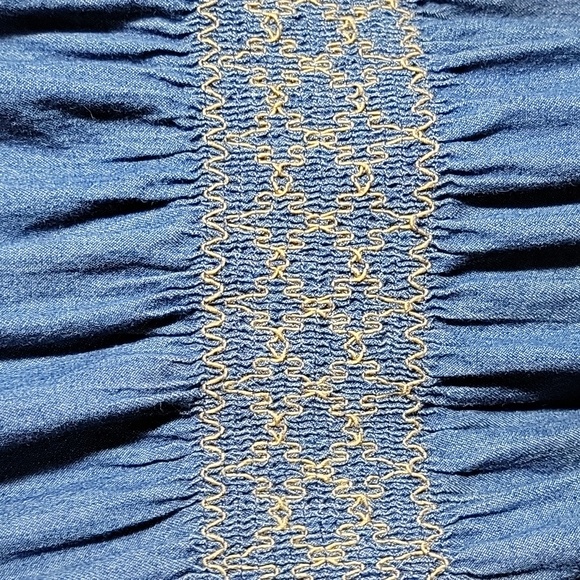 Indigo & Lace Plus Size Distressed Denim Tiered Cap Sleeve Dress size 1X - Picture 6 of 13